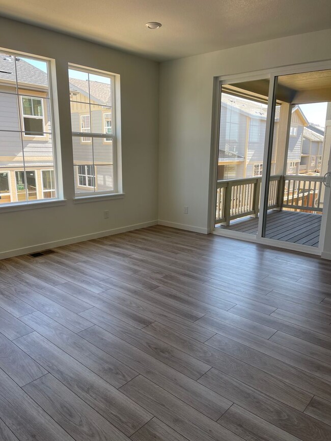 Building Photo - Duplex for rent in Parker