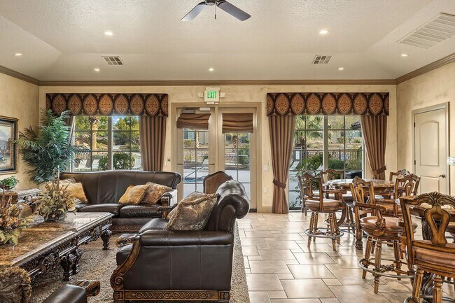Building Photo - Fully Furnished 2 Bedroom Home.