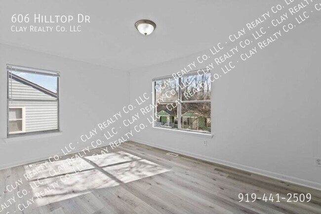 Building Photo - 606 Hilltop Dr