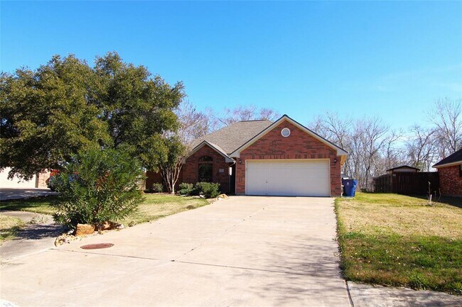Building Photo - 119 Dove Trail