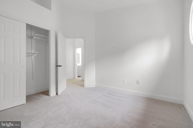 Building Photo - 1038 Grand Oak Way