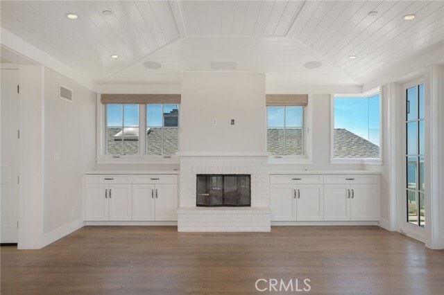 Building Photo - 328 28th St