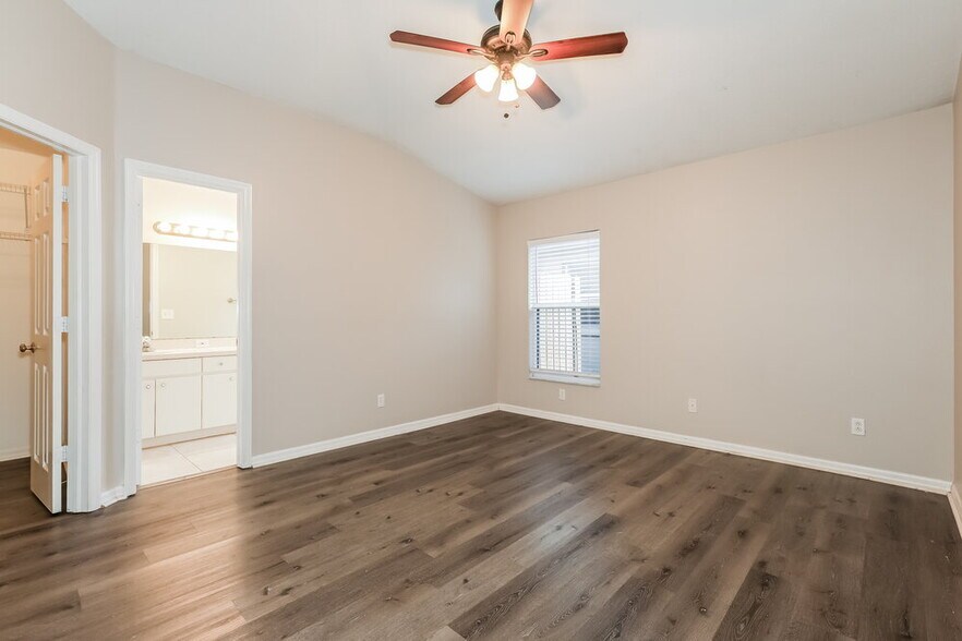 Building Photo - 1225 Dragon Head Dr