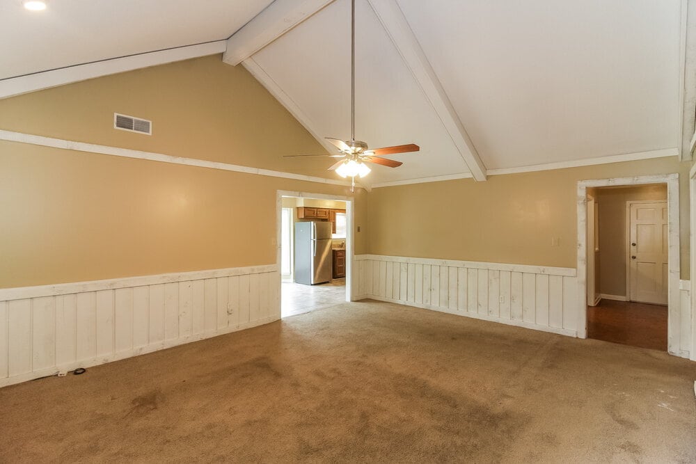Building Photo - 6708 Henredon Dr