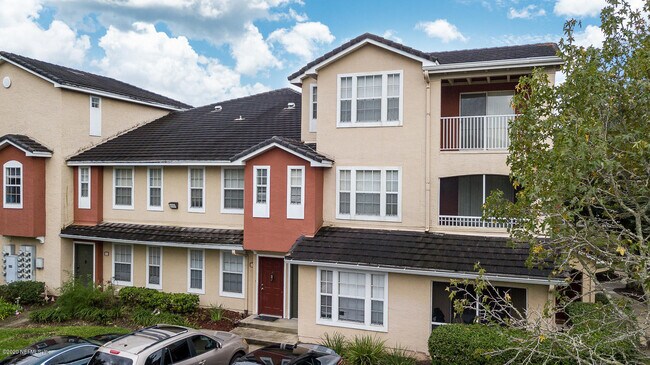 Building Photo - 10075 GATE N Pky
