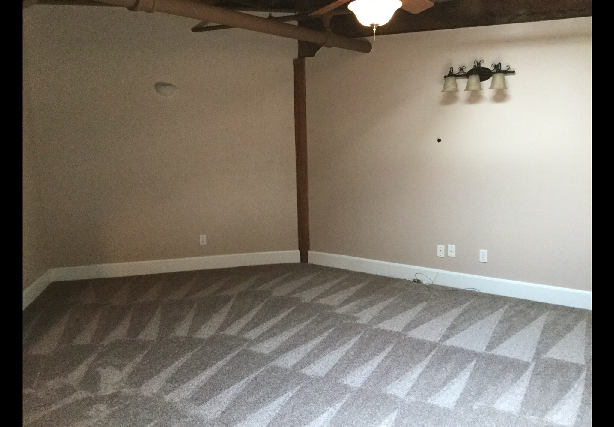 Living room - 201 Lamkin St