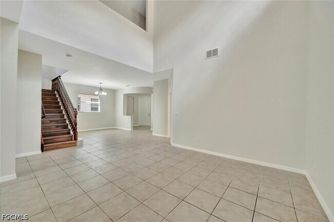 Building Photo - 10245 S Golden Elm Dr