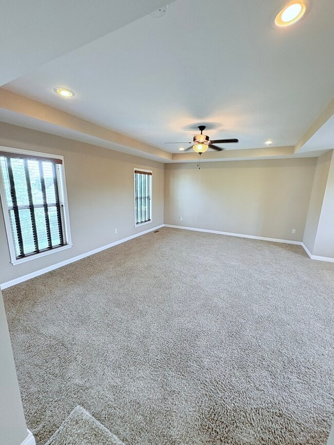 Building Photo - Charming 4 beds 2 bath in Lewis Center!