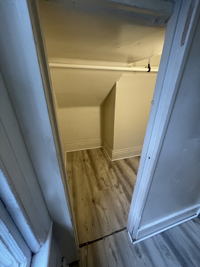 Mstr Bdrm Closet - 17 Whitmore St