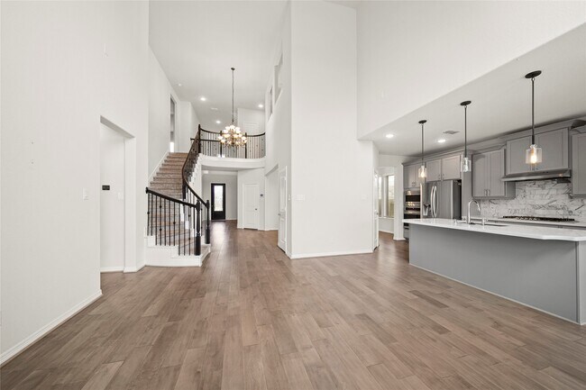 Building Photo - 8930 Emerald Cane Dr