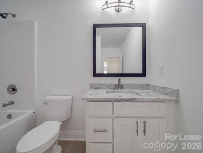 Building Photo - 1012 Wood St