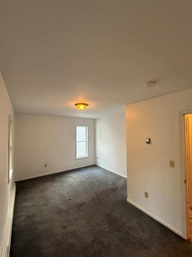 Building Photo - 39 Royce Ave