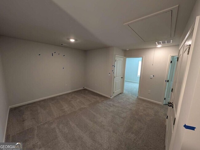 Building Photo - 2465 Poppy Ct
