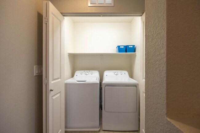 Building Photo - 3638 Via El Monte Ave