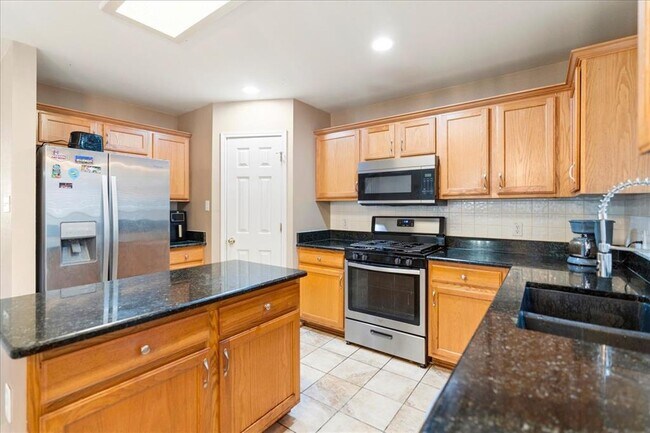 Building Photo - 10517 S Canoa Hills Trail