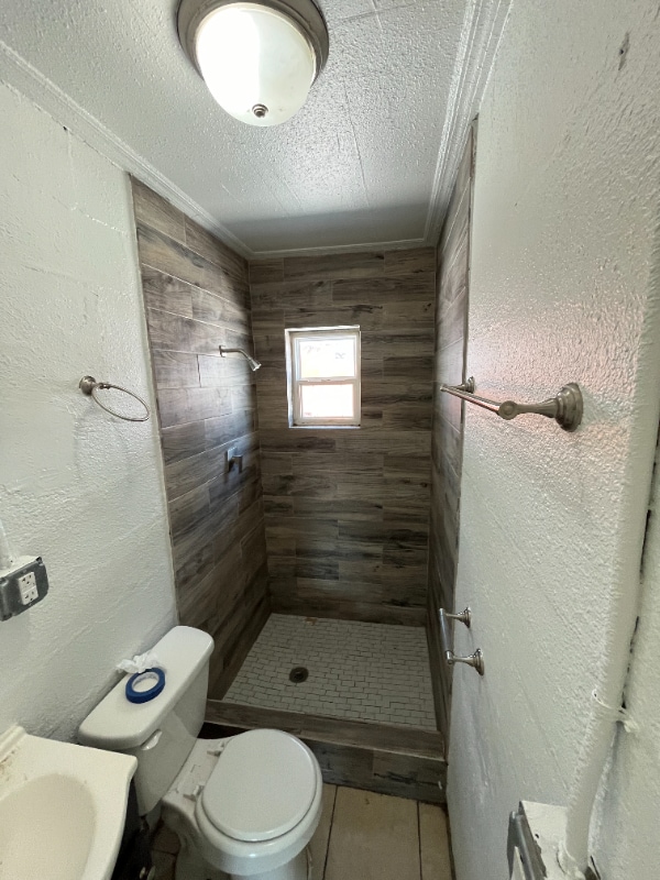 Building Photo - 1318 SE 7th Ave