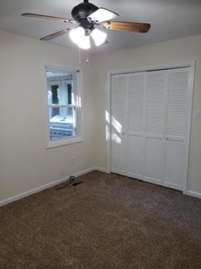 Building Photo - 504 Mountain Breeze Ln