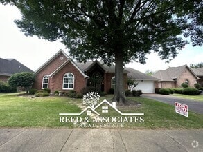 Building Photo - Nice 3 Bedroom in Collierville!