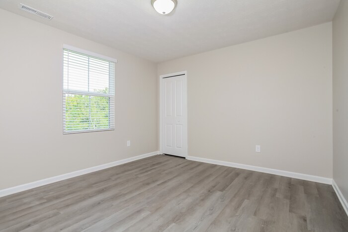 Building Photo - 5712 Tonya Marie Ct