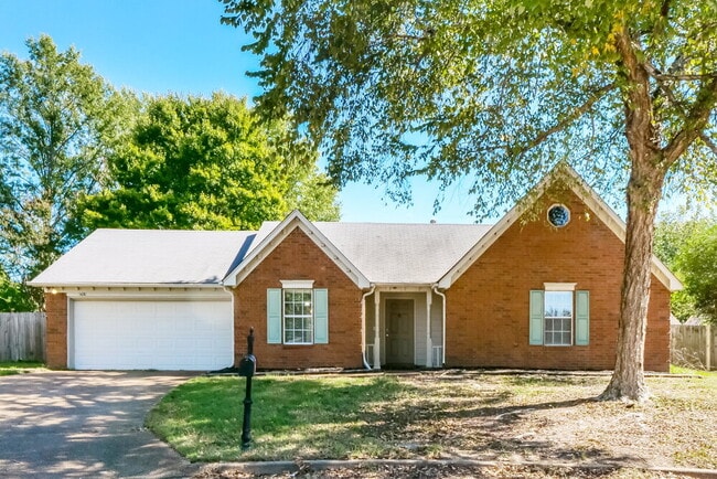 Building Photo - 2741 Laurelcrest Cove