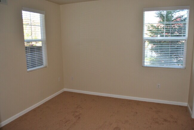 Building Photo - 1251 Whitney Ranch Pkwy
