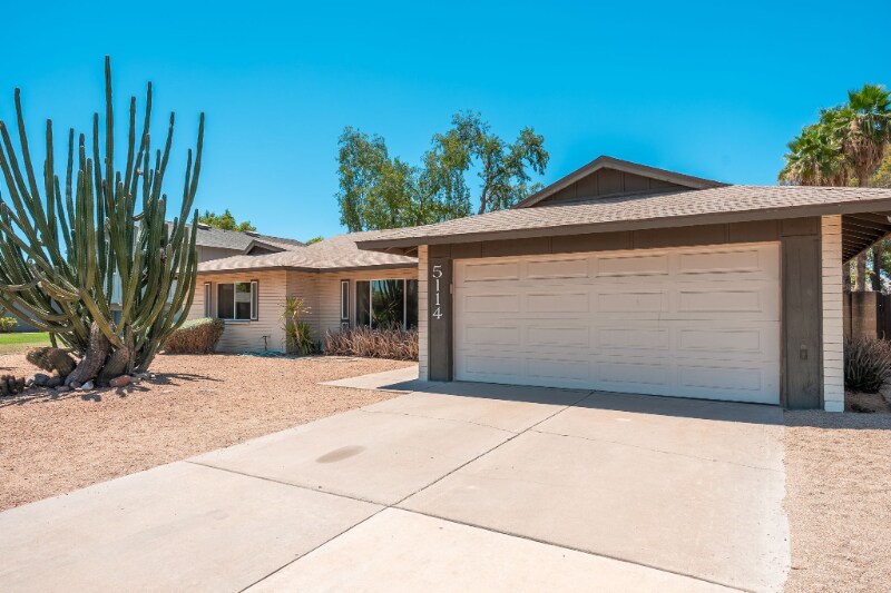 Building Photo - 5114 S Dorsey Ln