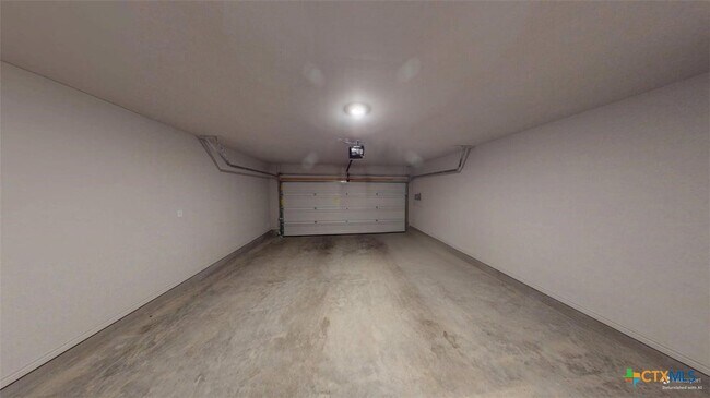 Building Photo - 1928 Rosson St