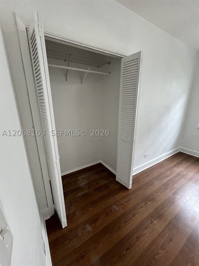 Building Photo - 3911 W Flagler St