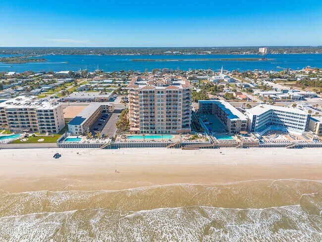 Building Photo - 3245 S Atlantic Ave