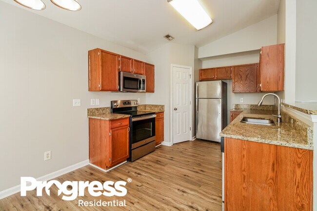 Building Photo - 1930 Hanna Trce