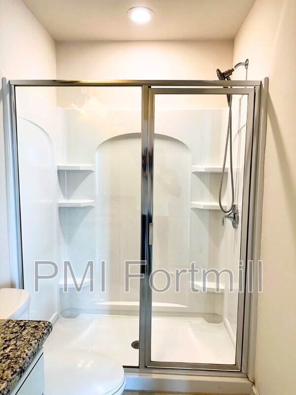Building Photo - 961 Skywater Dr