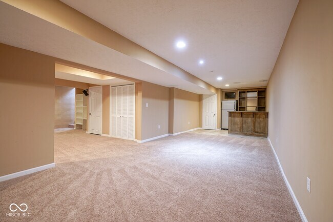 Building Photo - 5315 Rippling Brook Way