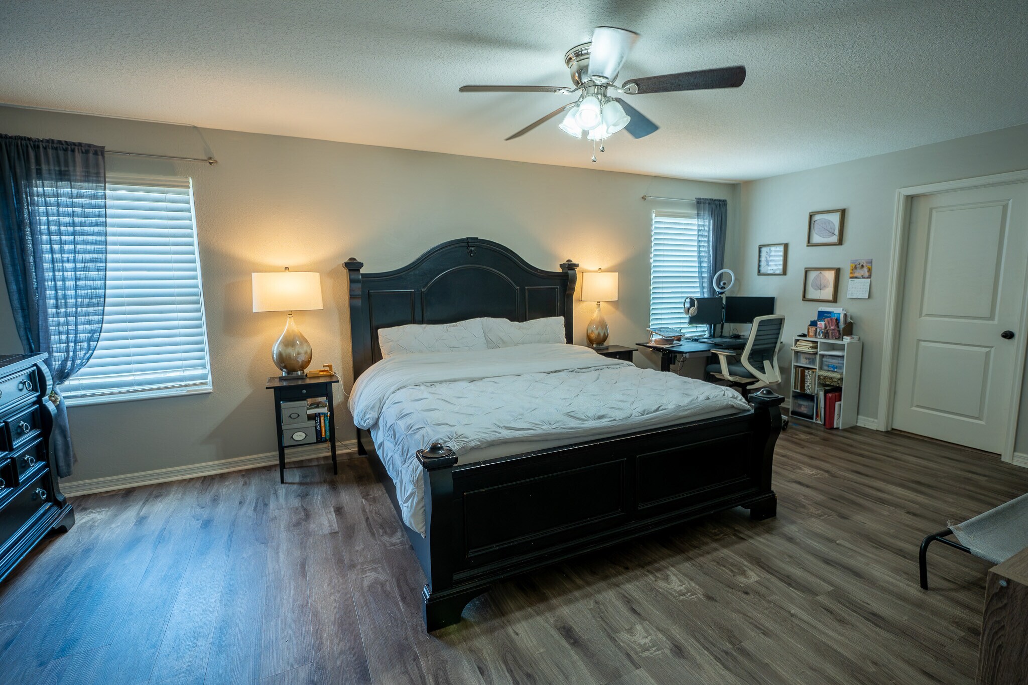 Building Photo - 10509 Laguna Plains Dr