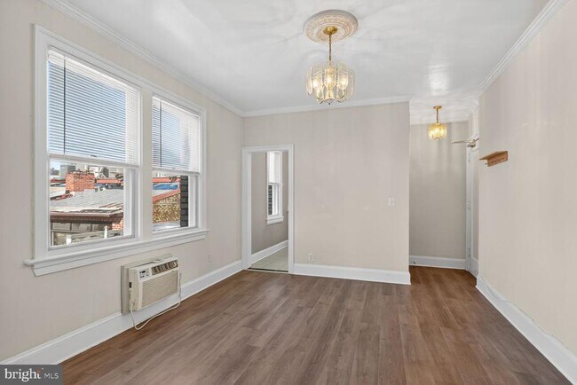 Building Photo - 1820 Swann St NW