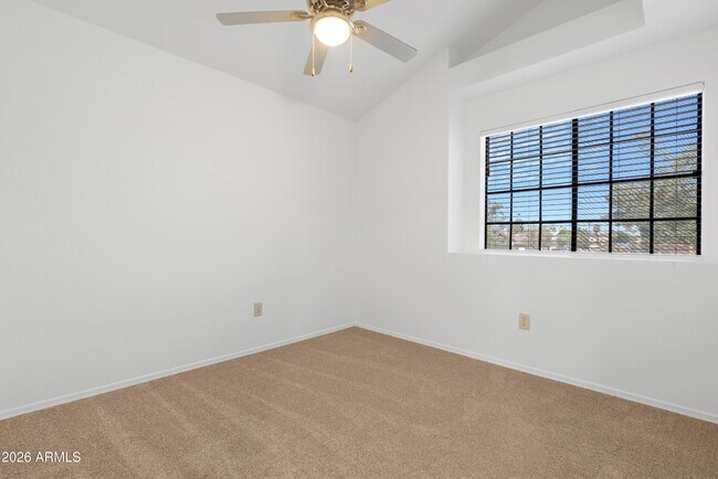 Building Photo - 18824 N 44th Dr
