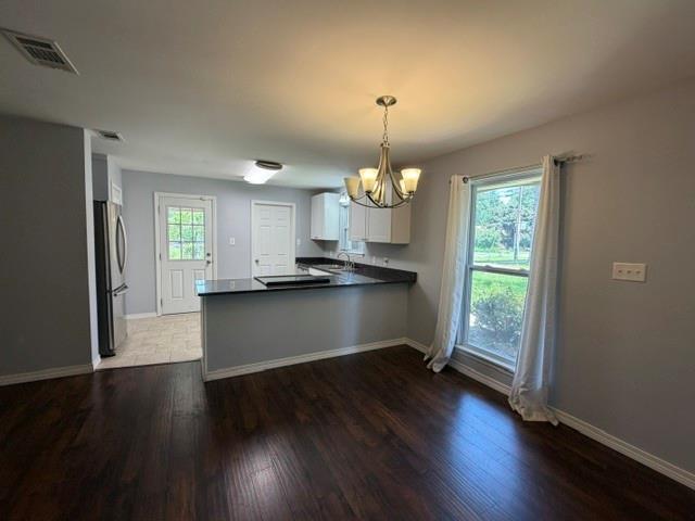 Building Photo - 950 Abilene Dr W