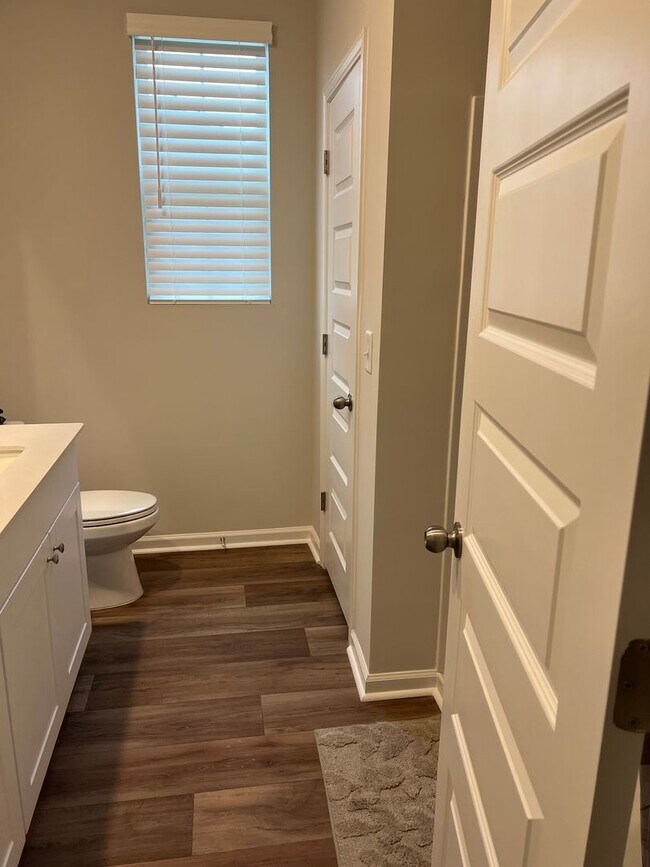Building Photo - Brand New Home in Waterway Commons – 4BR /...