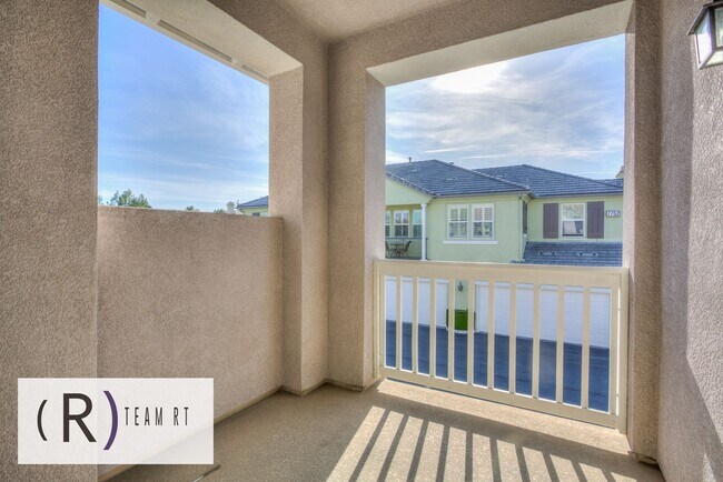 Building Photo - A Stunning Two-Story 2 Bed 2 Bath Home nea...