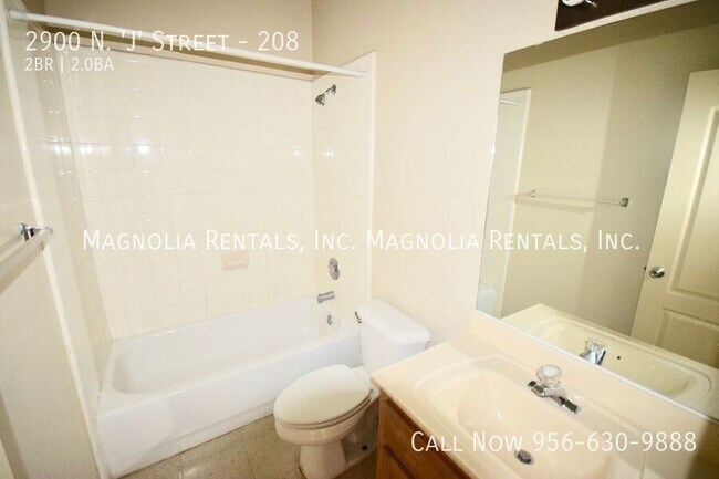 Building Photo - 2900 N " J " St