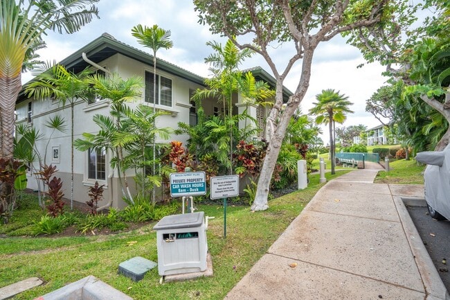 Building Photo - Beautifully Fully Furnished 2 Bed, 2 Bath ...