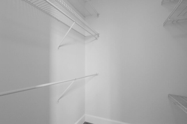 Building Photo - 104 Paradise Harbour Blvd