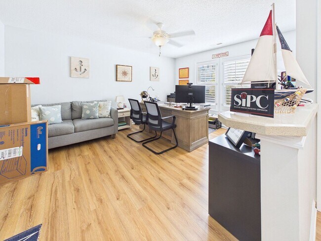Building Photo - Furnished 2 bd/ 2 ba condo in St James Community!