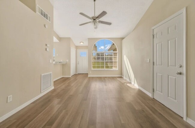Building Photo - 6508 Spring Glade Ct