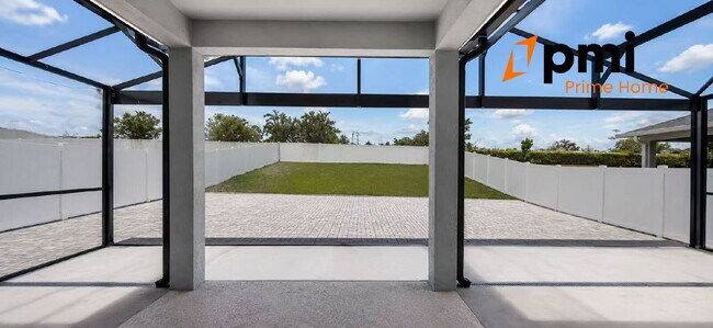 Building Photo - Stunning 5?Bedroom Home with 3 Bathrooms Single Family House.