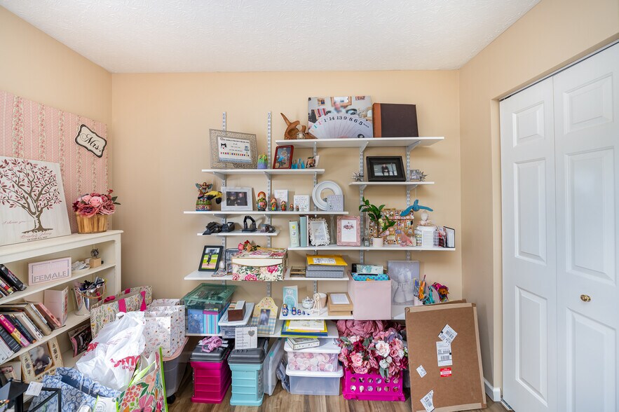 Building Photo - 451 Indian Lake Dr