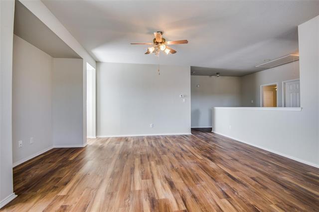 Building Photo - 9907 Queen Anne Cir