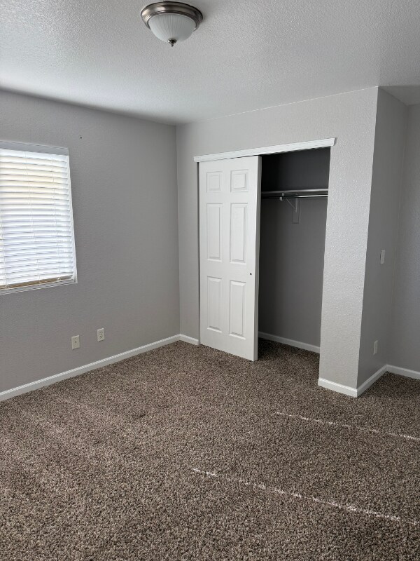 Building Photo - 609 Dinwoody Way