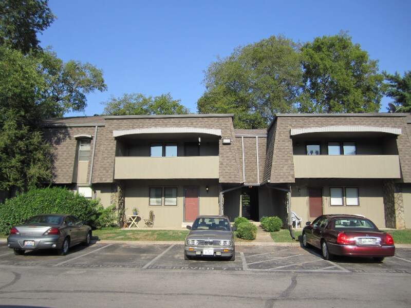 Building Photo - 2929 Selena Dr