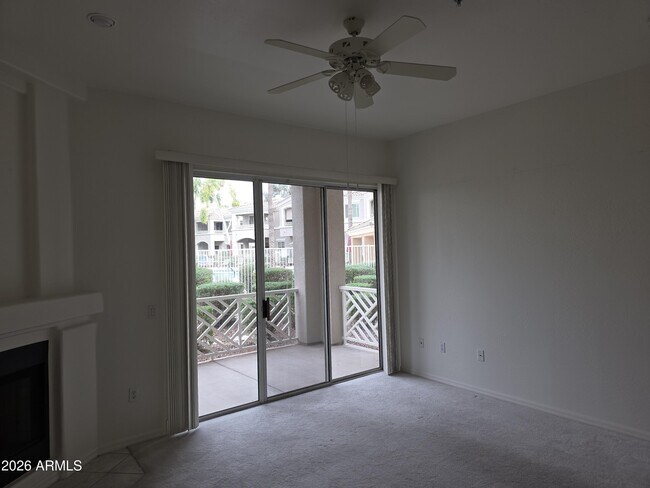 Building Photo - 3800 S Cantabria Cir