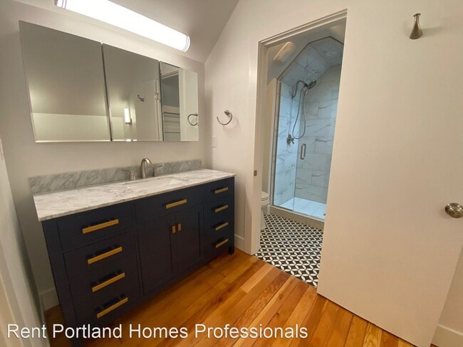 Building Photo - 3 br, 2 bath House - 3106 SW Maricara Street